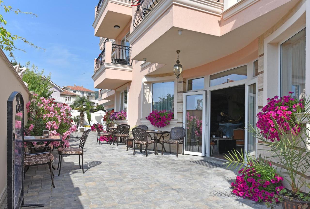 Sirena Palace Family Hotel Obzor Exteriör bild