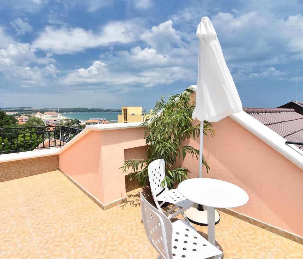 Sirena Palace Family Hotel Obzor Exteriör bild