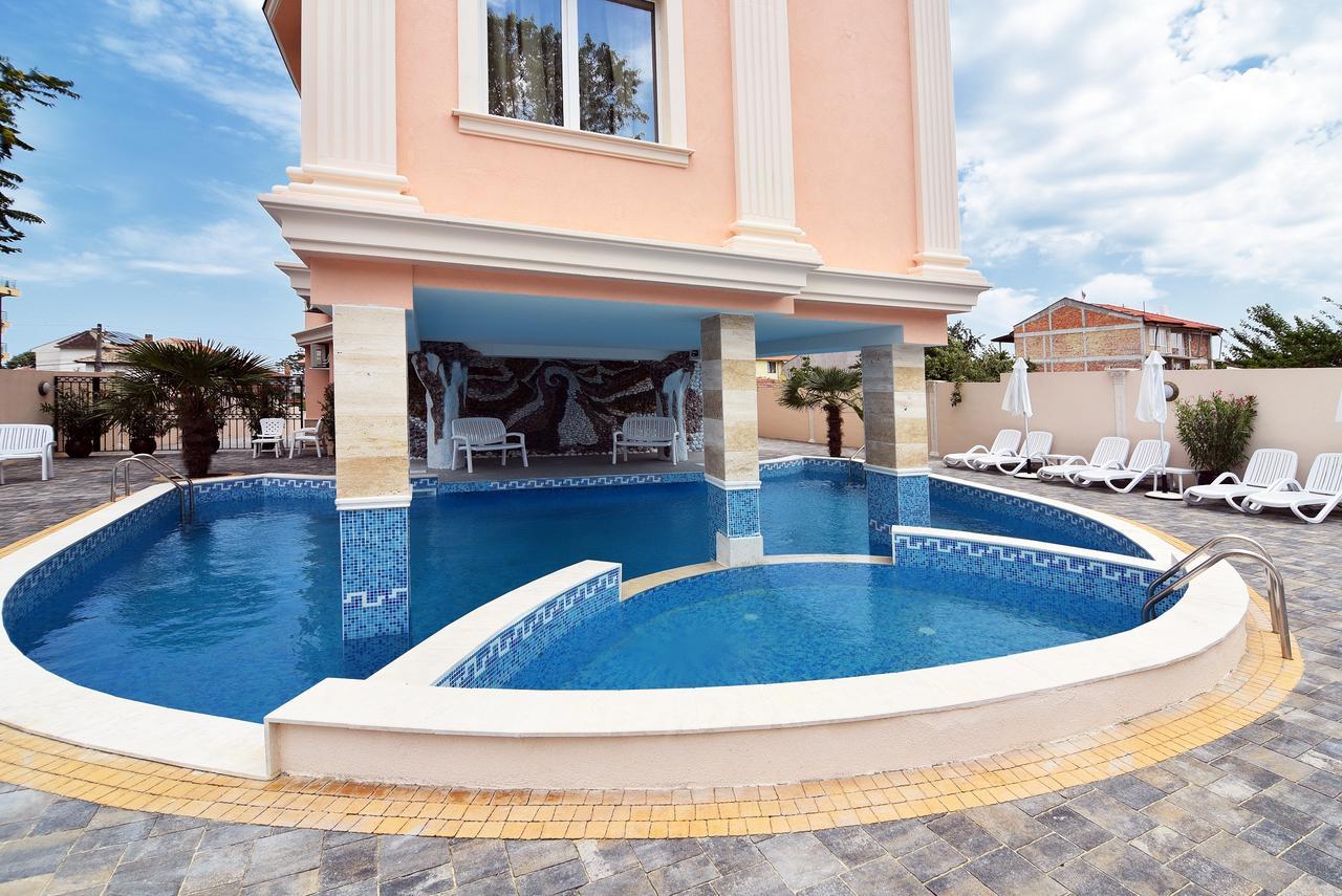 Sirena Palace Family Hotel Obzor Exteriör bild