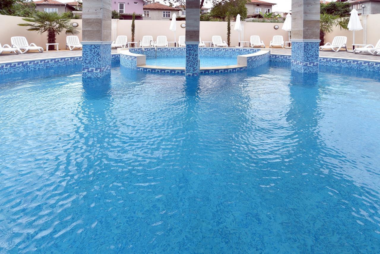 Sirena Palace Family Hotel Obzor Exteriör bild