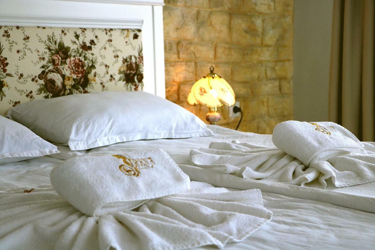 Sirena Palace Family Hotel Obzor Exteriör bild